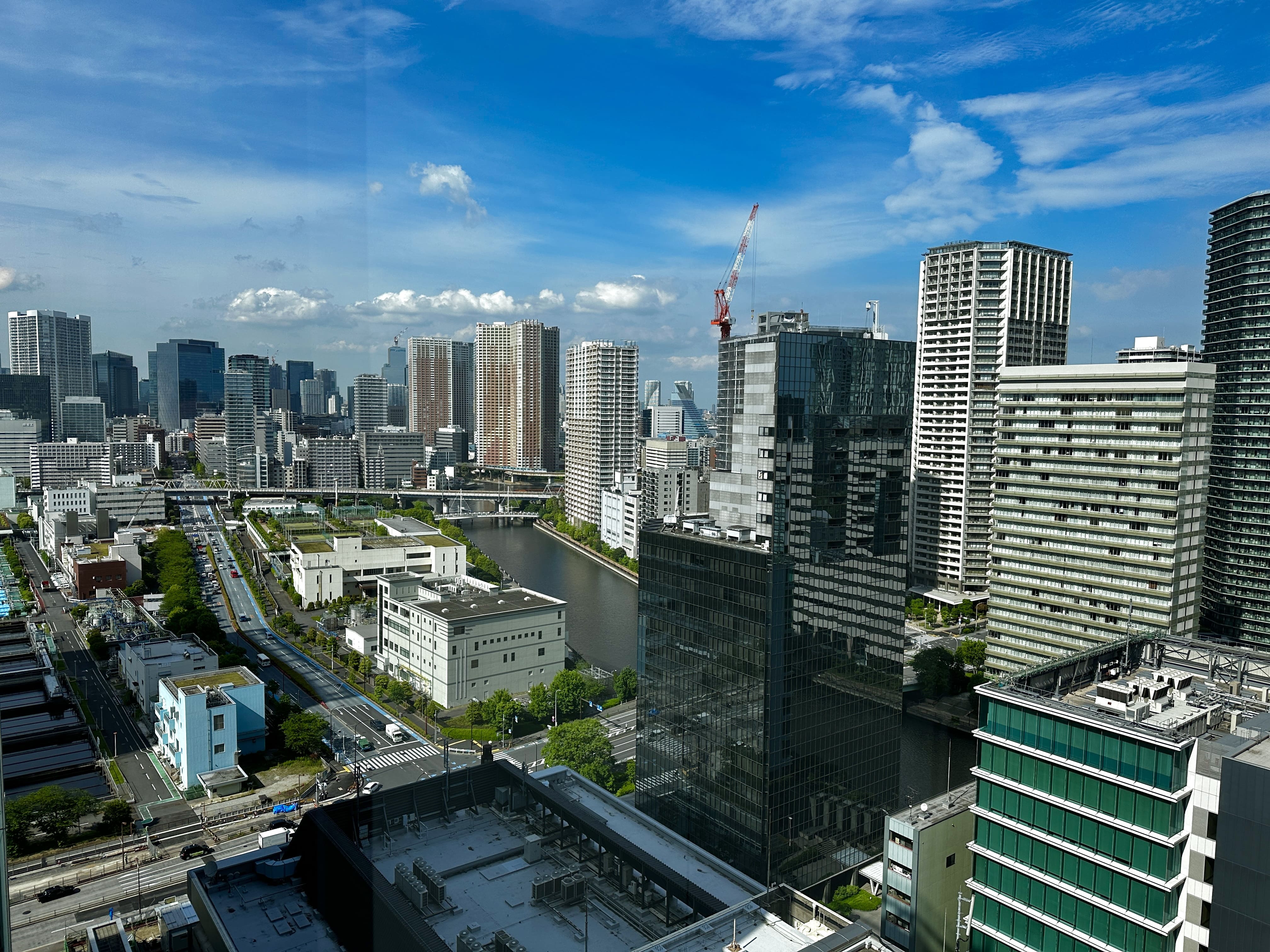 東武トップツアーズ品川オフィスからの眺め。採用されるとここで仕事ができるかも？東京タワーもチラッと見えます。